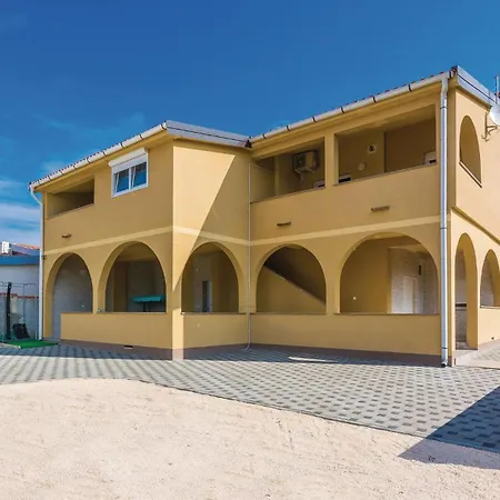 Two-bedroom In Vir