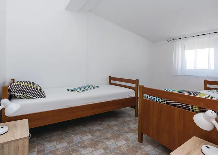Two-bedroom In Vir