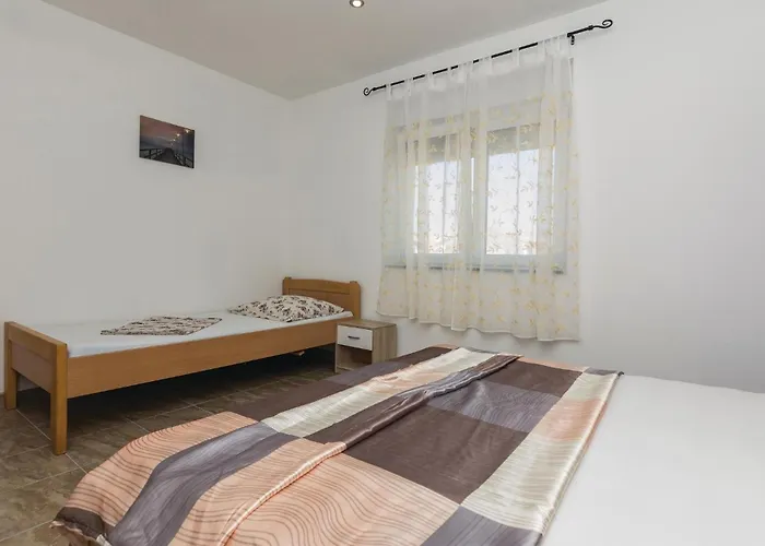 Apartamento Two-bedroom In Vir