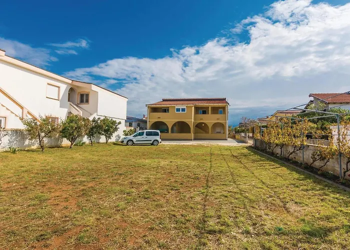 Apartamento Two-bedroom In Vir